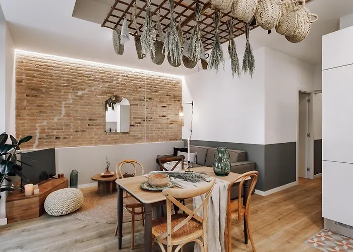 Aroche - 2 Bedrooms In Sant Antoni Barcelona