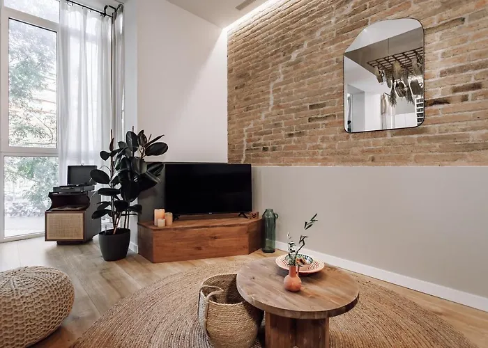 Aroche - 2 Bedrooms In Sant Antoni *